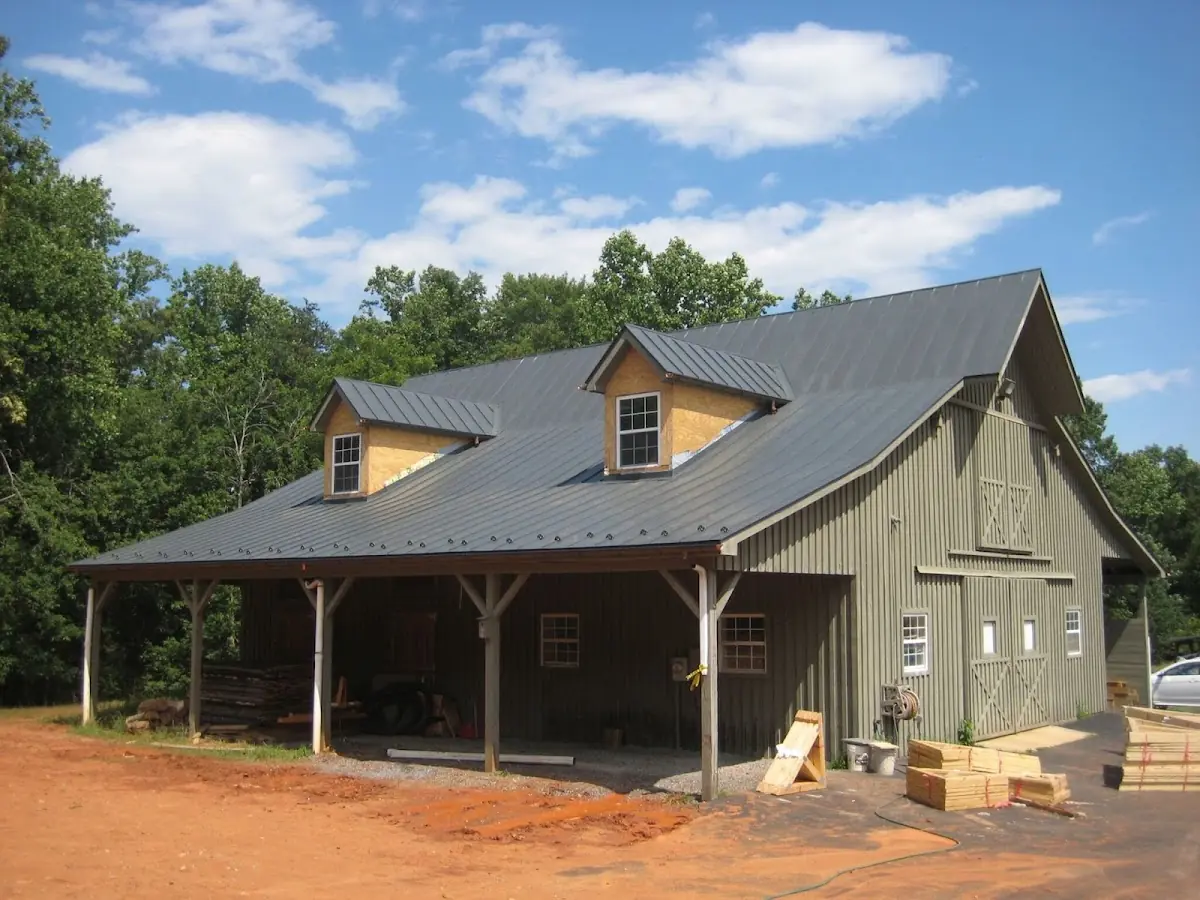 Expert Roof Coating workmanship in Piñata District